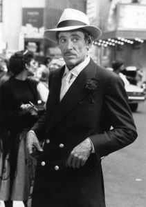 Peter OToole , 1981.jpg